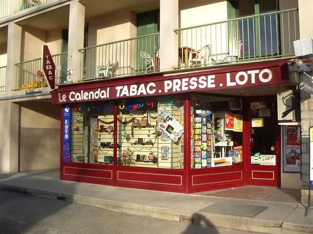 rénovation façade magasin